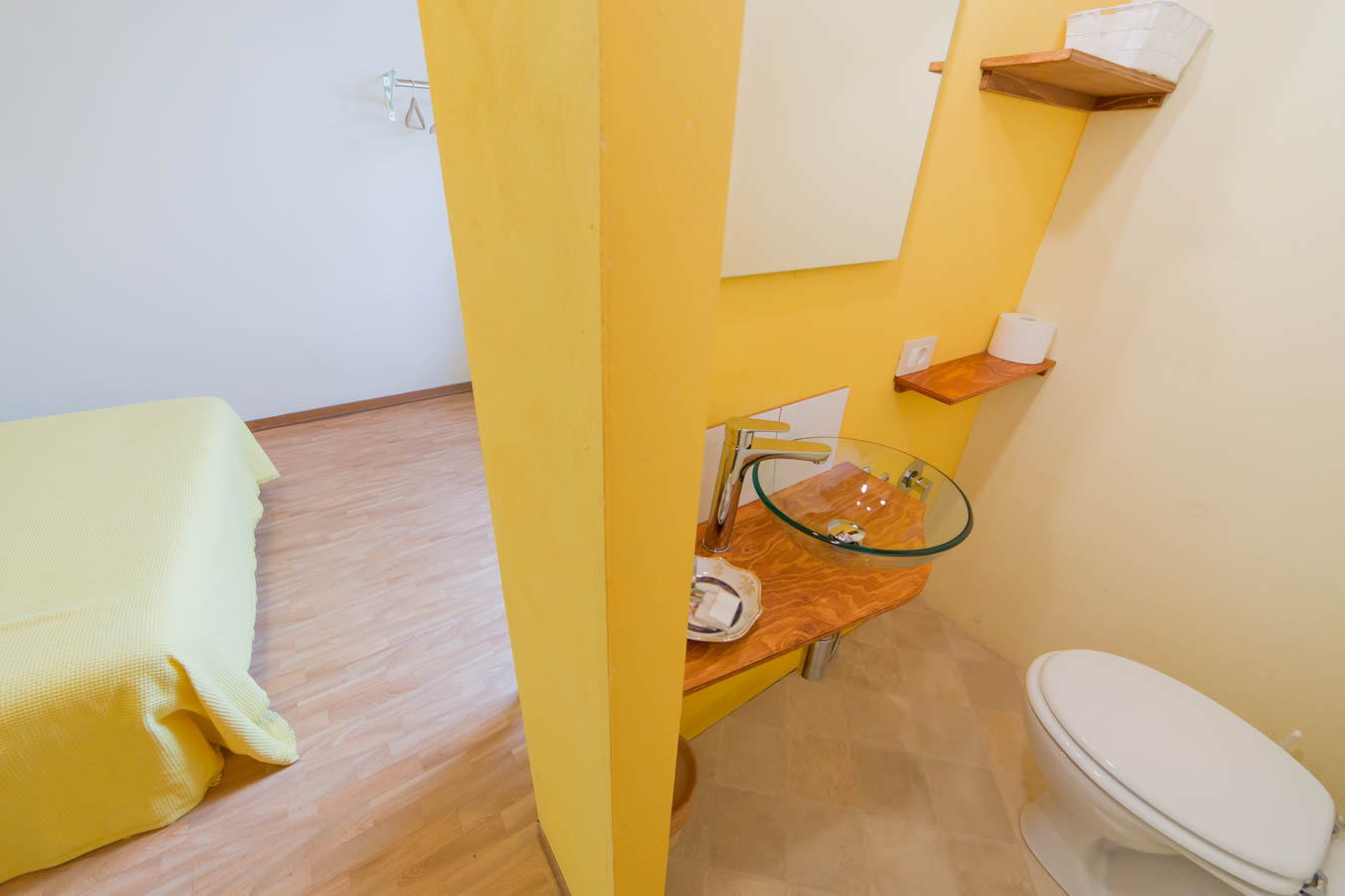 Bagno open space in camera n. 5 Letto matrimoniale